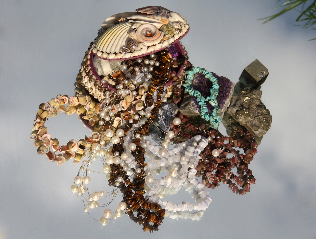 Entretenir les bijoux pour préserver leur éclat longtemps